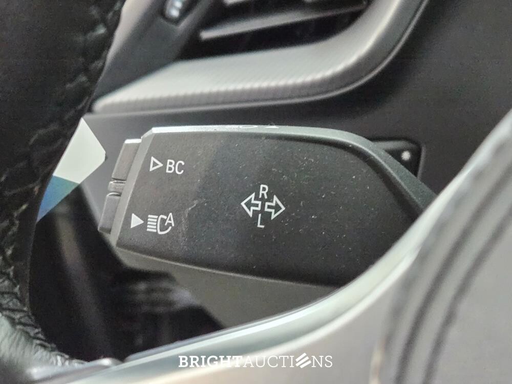 BMW 1-serie Executive Edition 140pk 2020 (Origineel-NL), J-897-BH