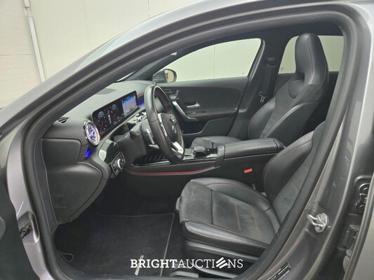 Mercedes-Benz A 180 Premium Plus 136pk 2020 A-klasse, P-854-HX