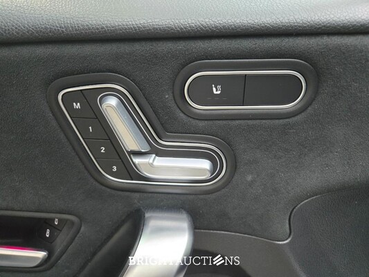 Mercedes-Benz A 180 Premium Plus 136pk 2020 A-klasse, P-854-HX