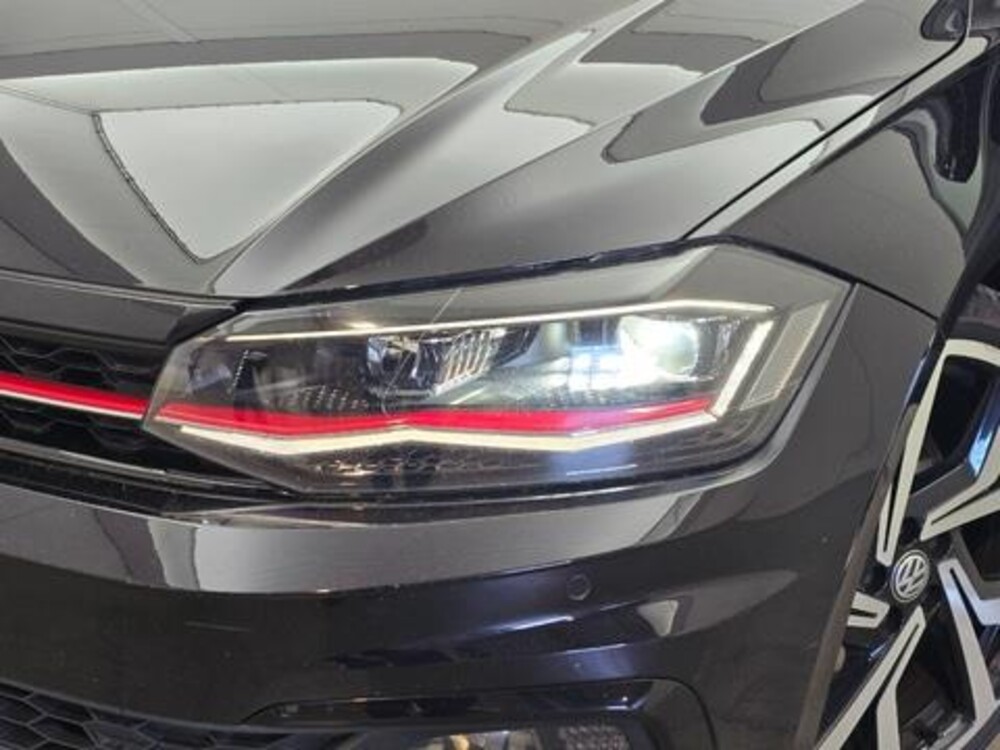 Volkswagen Polo GTI 2.0 TSI 200pk 2018, GGG-67-L