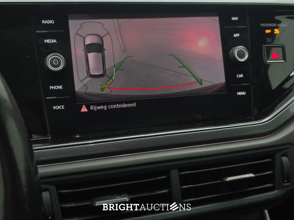 Volkswagen Polo GTI 2.0 TSI 200pk 2018, GGG-67-L