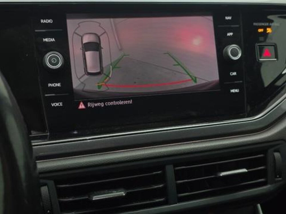 Volkswagen Polo GTI 2.0 TSI 200pk 2018, GGG-67-L