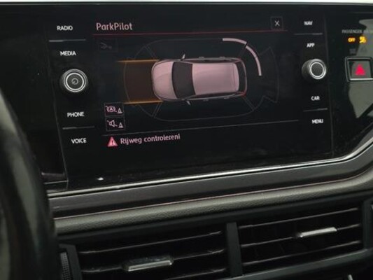 Volkswagen Polo GTI 2.0 TSI 200pk 2018, GGG-67-L