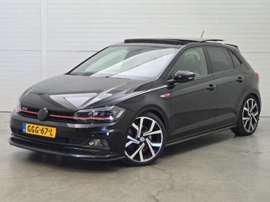 Volkswagen Polo GTI 2.0 TSI 200pk 2018, GGG-67-L