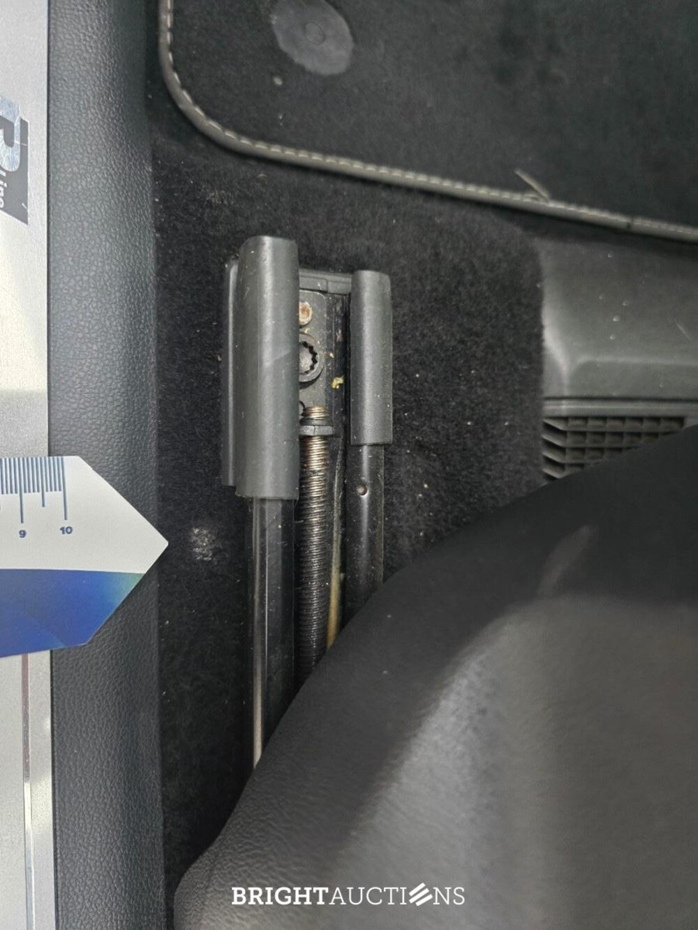 Volkswagen Tiguan ACT Highline Business R 1.5 TSI 150pk 2019 (Origineel-NL), ZB-318-G