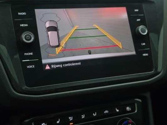 Volkswagen Tiguan ACT Highline Business R 1.5 TSI 150pk 2019 (Origineel-NL), ZB-318-G
