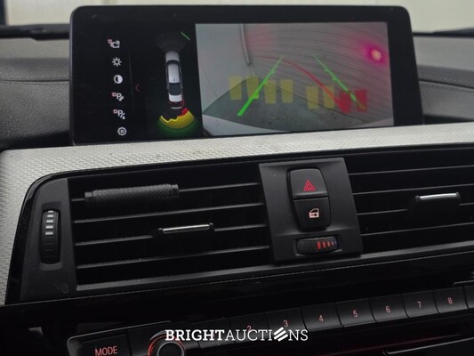 BMW 3-serie M Sport Edition 136pk 2018 (Origineel-NL), TV-084-P