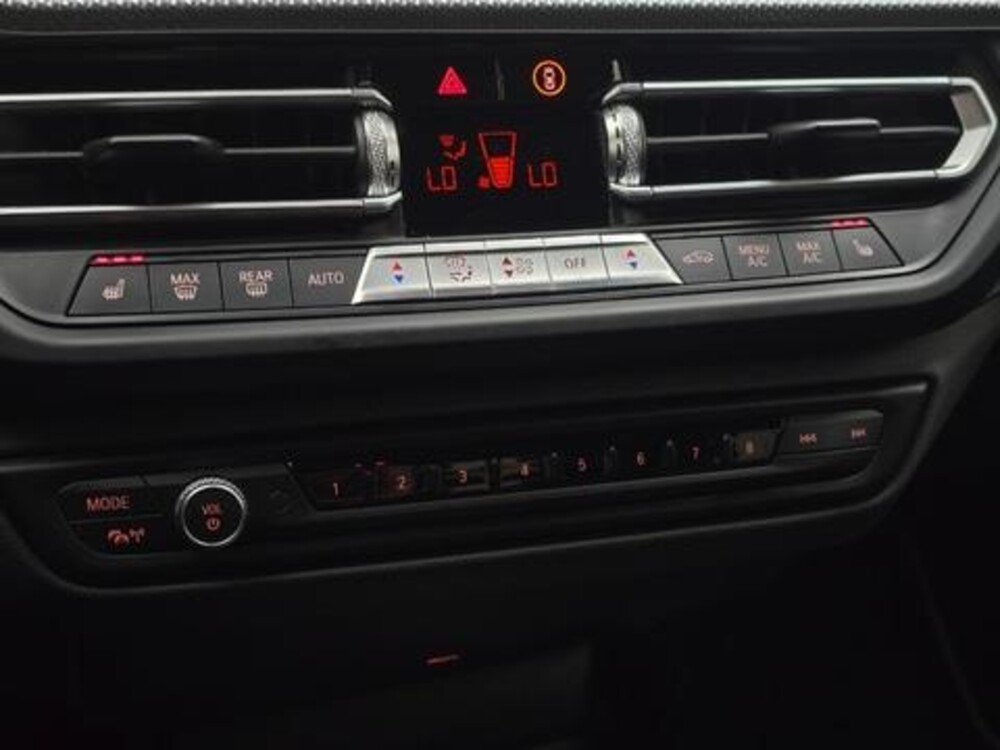 BMW 1-serie High Executive 136pk 2021, N-102-ZN