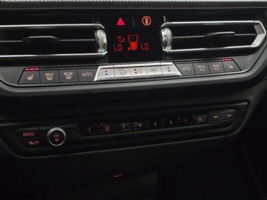 BMW 1-serie High Executive 136pk 2021, N-102-ZN