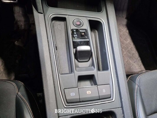 CUPRA Formentor E-Hybrid VZ Copper ED 1.4 DSG 258pk 2021, R-932-HT