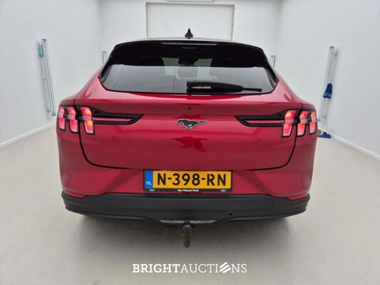 Ford Mustang Mach-E Extended RWD 98 kWh 294pk 2021 (Origineel-NL), N-398-RN