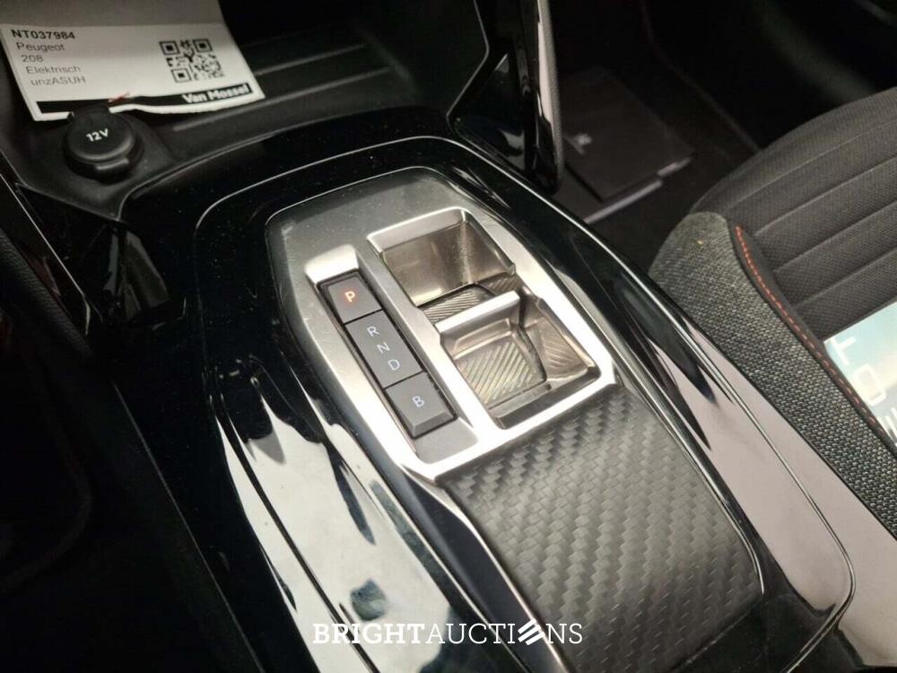 Peugeot 208 Ev Active 50 kWh 136pk 2022 (Origineel-NL), P-132-LT