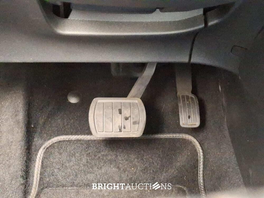 Peugeot 208 Ev Active 50 kWh 136pk 2022 (Origineel-NL), P-132-LT