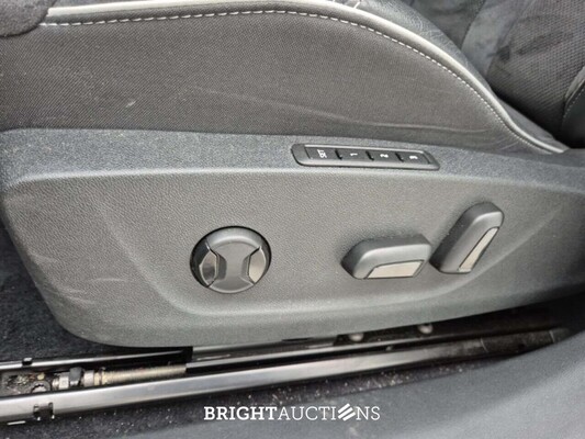 Škoda Enyaq Coupe Iv 60 Sportline 180pk 2023 (Origineel-NL), S-701-SV