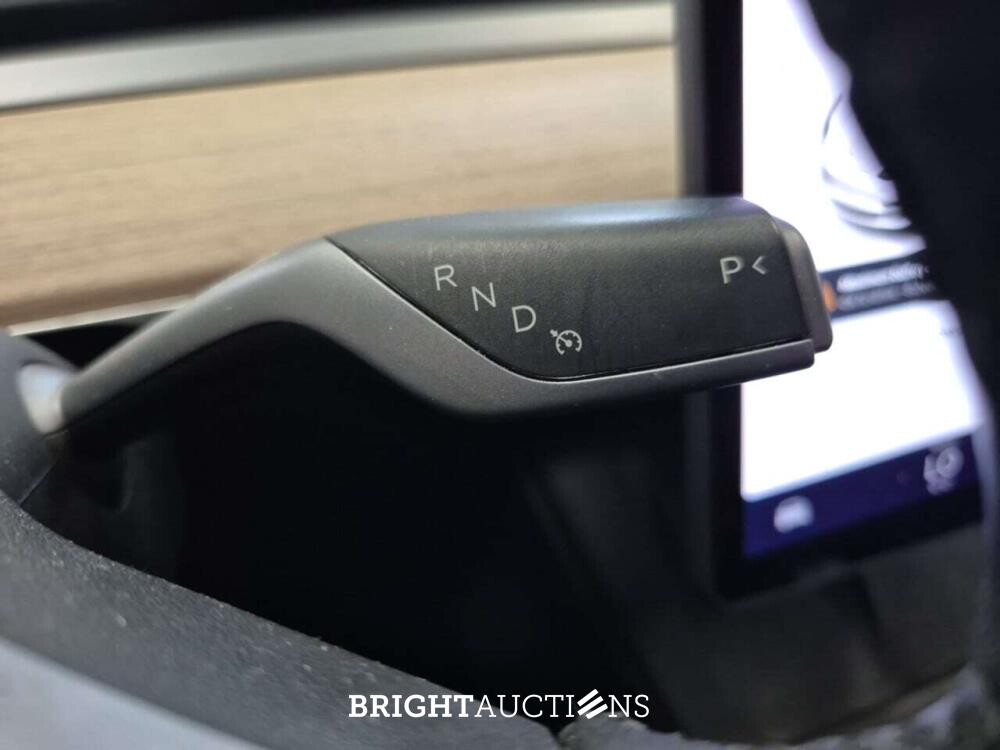 Tesla Model 3 Stnd.rwd PLUS 60 kWh 238pk 2021 (Origineel-NL), L-538-BK