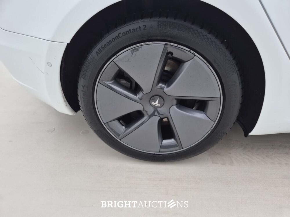Tesla Model 3 Stnd.rwd PLUS 60 kWh 238pk 2021 (Origineel-NL), L-538-BK