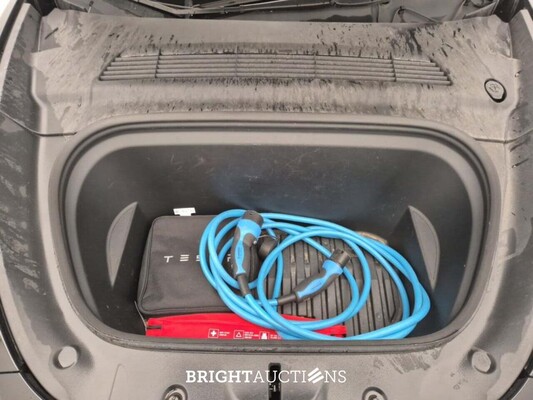 Tesla Model Performance Y AWD 75 kWh 462pk 2023 (Origineel-NL), X-358-BR