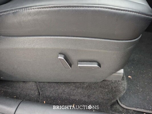 Tesla Model Performance Y AWD 75 kWh 462pk 2023 (Origineel-NL), X-358-BR