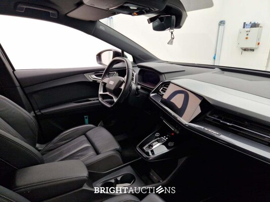 Audi Q4 Sportback e-tron 40 S-Edition 77 kWh 204pk 2022 (Origineel-NL), P-150-TT
