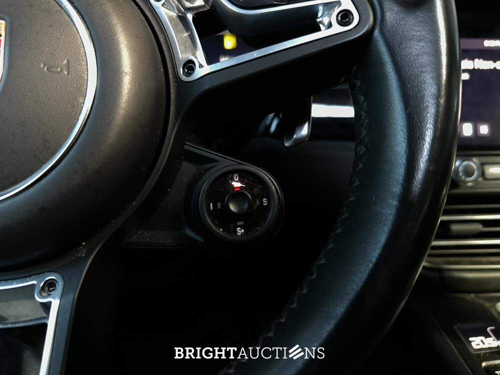 Porsche Macan S 3.0 V6 354pk 2019 Sport-Chrono, R-426-XL