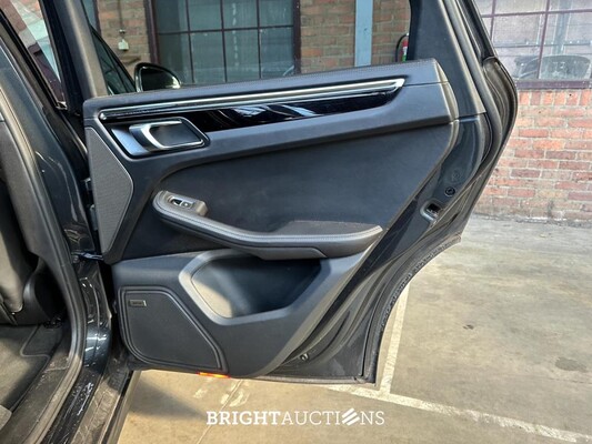 Porsche Macan S 3.0 V6 354hp 2019 Sport-Chrono, R-426-XL