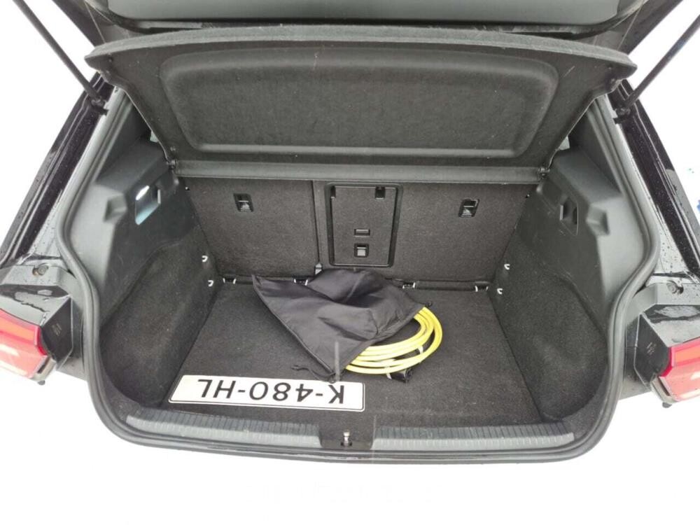 Volkswagen ID.3 First PLUS 58 kWh 204pk 2020 (Origineel-NL), K-480-HL