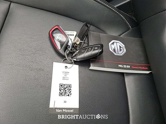 MG Zs Ev Luxury 45 kWh 143pk 2021 (Origineel-NL), L-248-FH