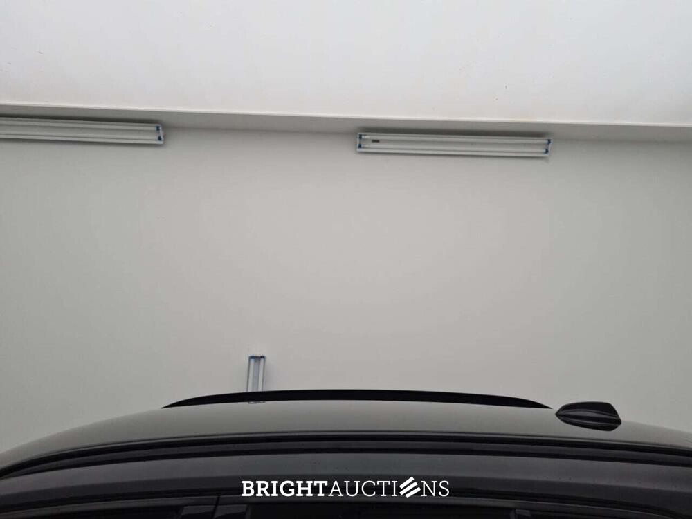 Volvo XC40 Recharge PLUS 70 kWh 231pk 2022 (Origineel-NL), R-756-TS