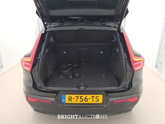Volvo XC40 Recharge PLUS 70 kWh 231pk 2022 (Origineel-NL), R-756-TS
