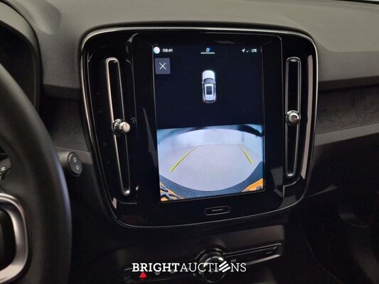 Volvo XC40 Recharge PLUS 70 kWh 231pk 2022 (Origineel-NL), R-756-TS