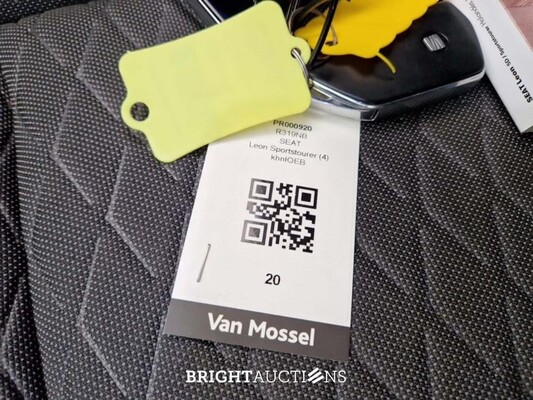 SEAT Leon FR ST Business Intense 1.0 TSI 110pk 2022 (Origineel-NL), R-319-NB