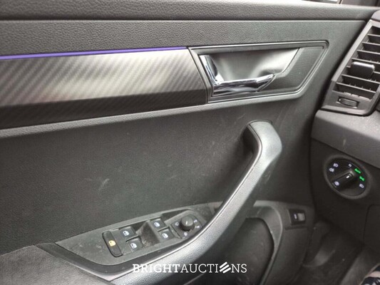 Škoda Karoq Sportline Business 1.5 TSI DSG 150PS 2022, S-582-JL