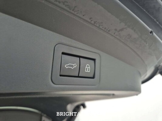 Toyota Corolla Touring Sports HYBRID Premium 2.0 261pk 2021 (Origineel-NL), N-074-HF