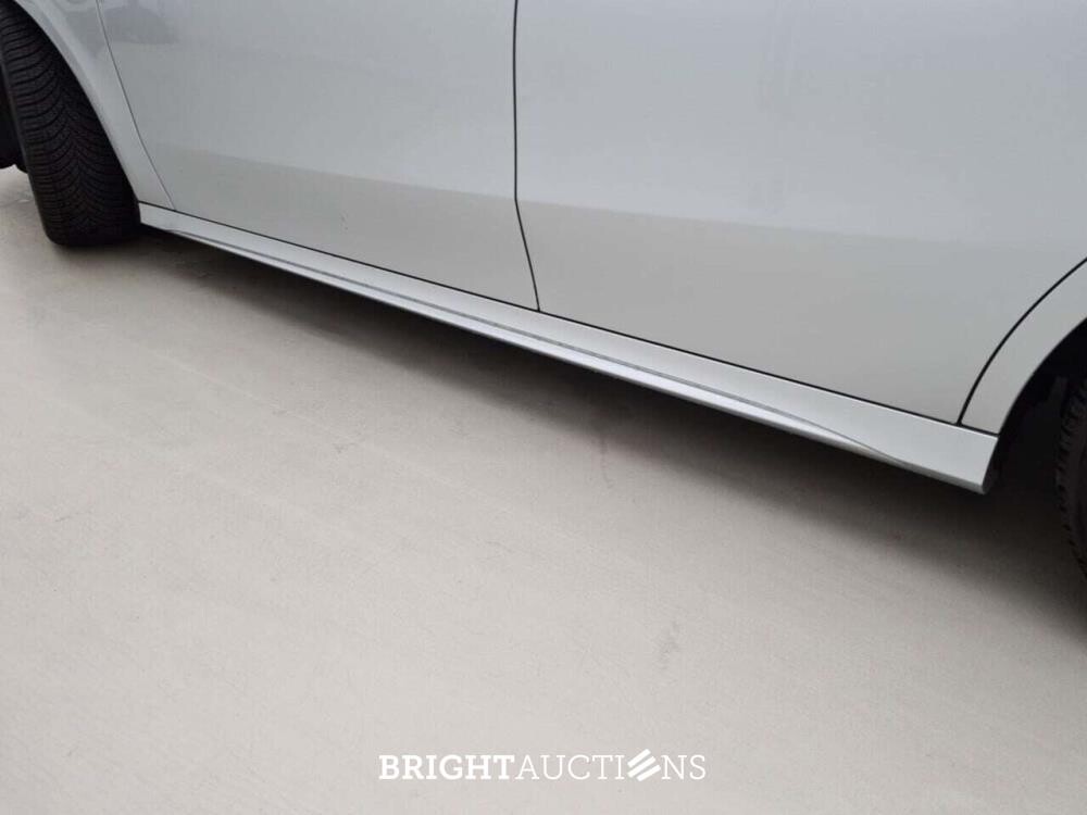 Mercedes-Benz A 180 Solution AMG 136pk 2021 (Origineel-NL) A-klasse, K-184-BL