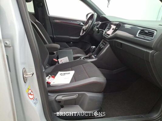 Volkswagen T-Roc Sport Bnsr 1.5 TSI 150pk 2021 (Origineel-NL), K-201-SV