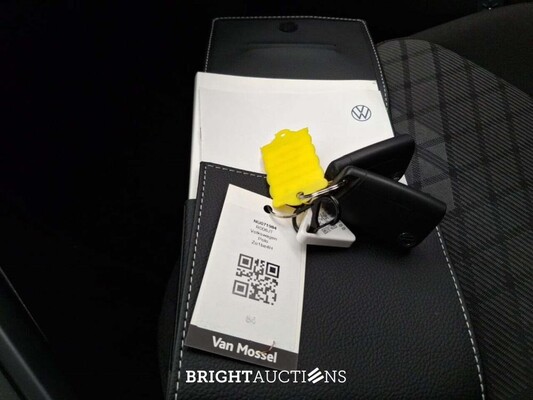 Volkswagen Polo R-Line 1.0 TSI 95pk 2022 (Origineel-NL), R-006-JT