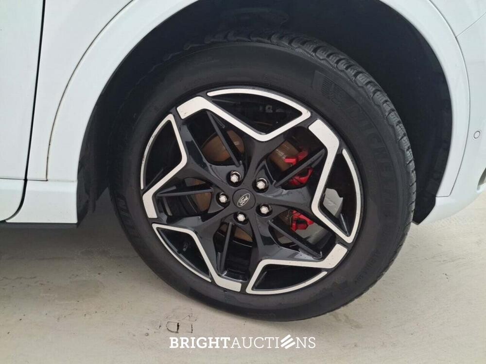 Ford Kuga PHEV ST-Line X 2.5 302hp 2024 (Original-NL), GKP-21-Z