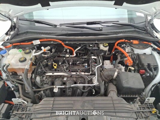 Ford Kuga PHEV ST-Line X 2.5 302pk 2024 (Origineel-NL), GKP-21-Z