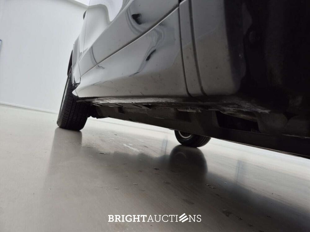 Land Rover Discovery Sport P300e Dynamic Se AWD 309pk 2023, 2EEB519