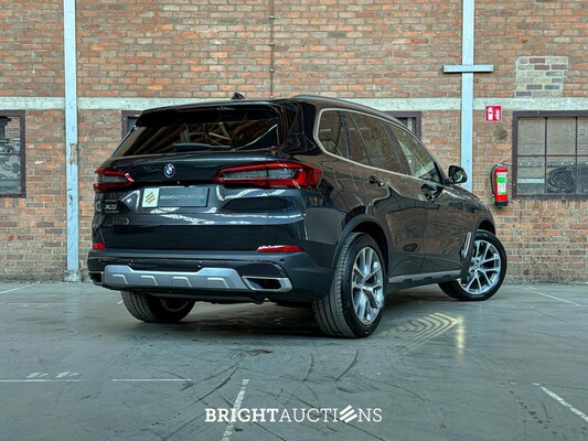 BMW X5 xDrive30d High Executive 265pk 2019, J-714-TF