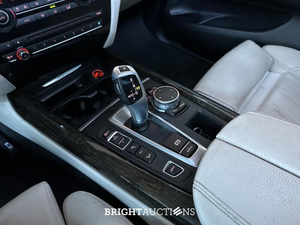 BMW X5 xDrive40e iPerformance High Executive 313pk 2015 F15 (Origineel-NL) Plug-In Hybrid, HR-433-V