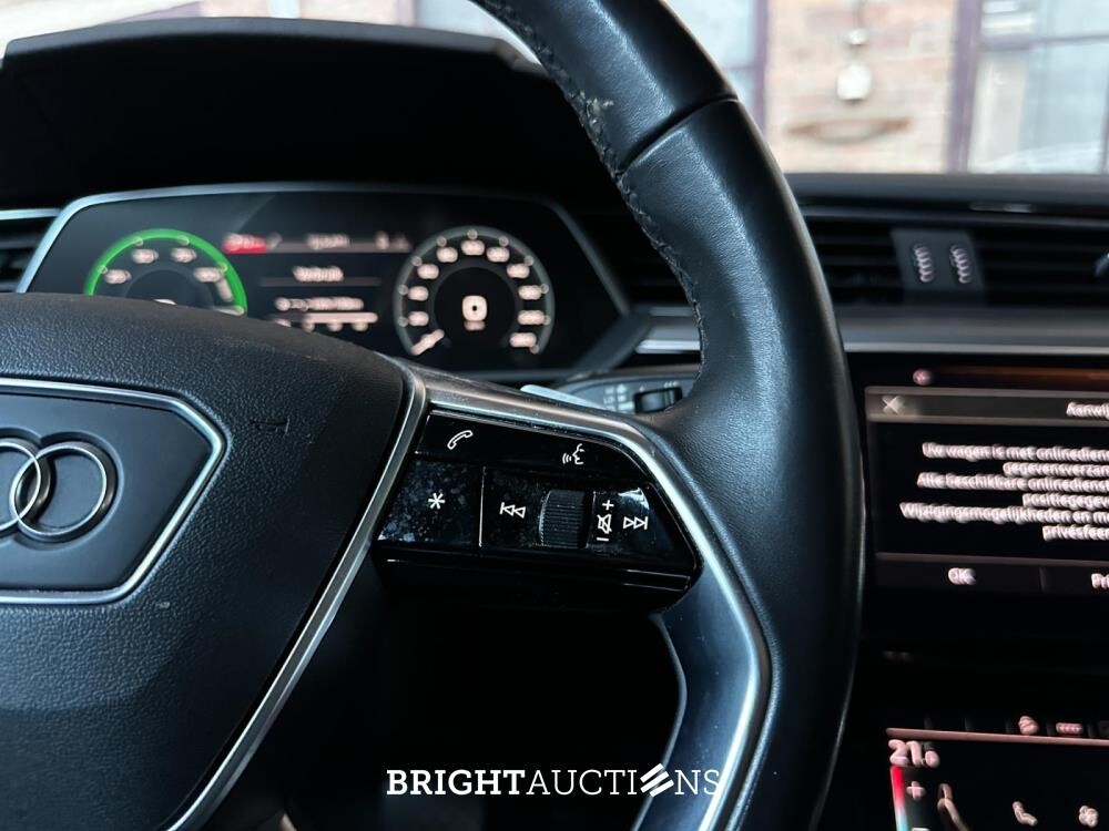 Audi e-tron Sportback 55 quattro edition 95 kWh 408pk 2020 (Origineel-NL+1e eigenaar), K-470-GB