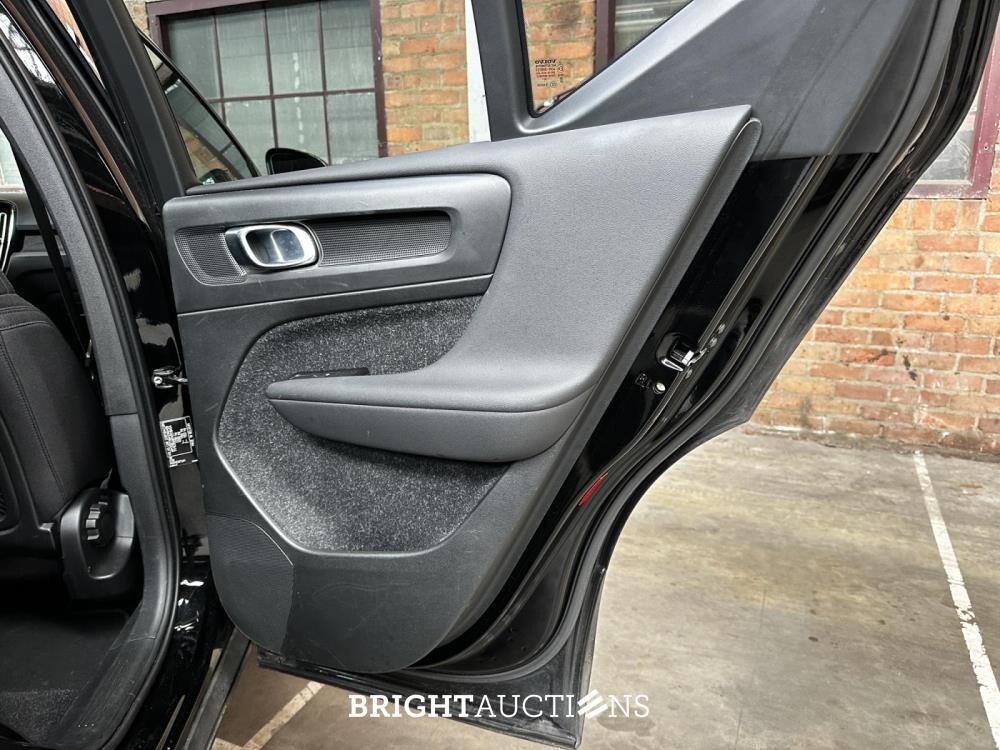 Volvo XC40 Recharge T4 INSCRIPTION EXPRESSION 129pk 2021 (Origineel-NL+1e eigenaar), K-649-LG