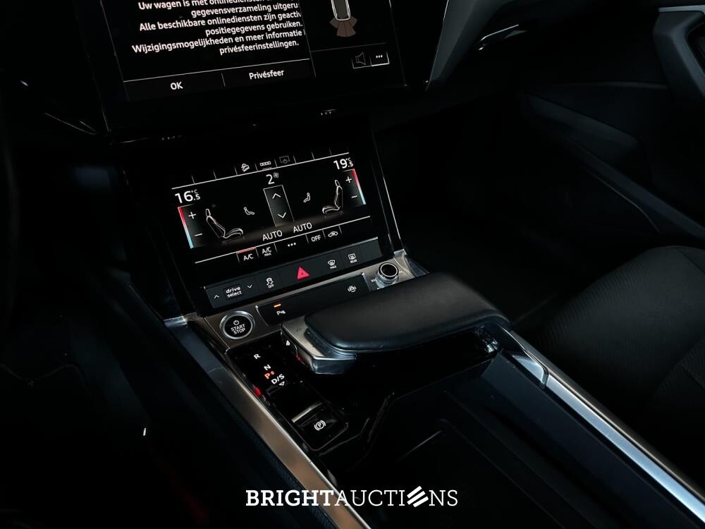Audi e-tron 50 quattro edition 71 kWh 313pk 2020 (Origineel-NL+1e eigenaar), K-399-HL