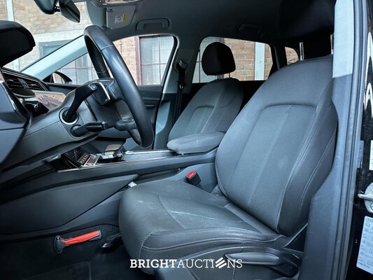 Audi e-tron 50 quattro edition 71 kWh 313pk 2020 (Origineel-NL+1e eigenaar), K-399-HL