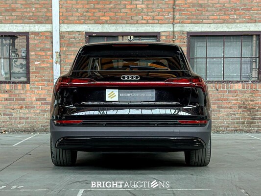Audi e-tron 50 quattro edition 71 kWh 313pk 2020 (Origineel-NL+1e eigenaar), K-399-HL