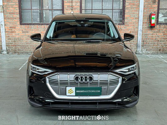 Audi e-tron 50 quattro edition 71 kWh 313pk 2020 (Origineel-NL+1e eigenaar), K-399-HL