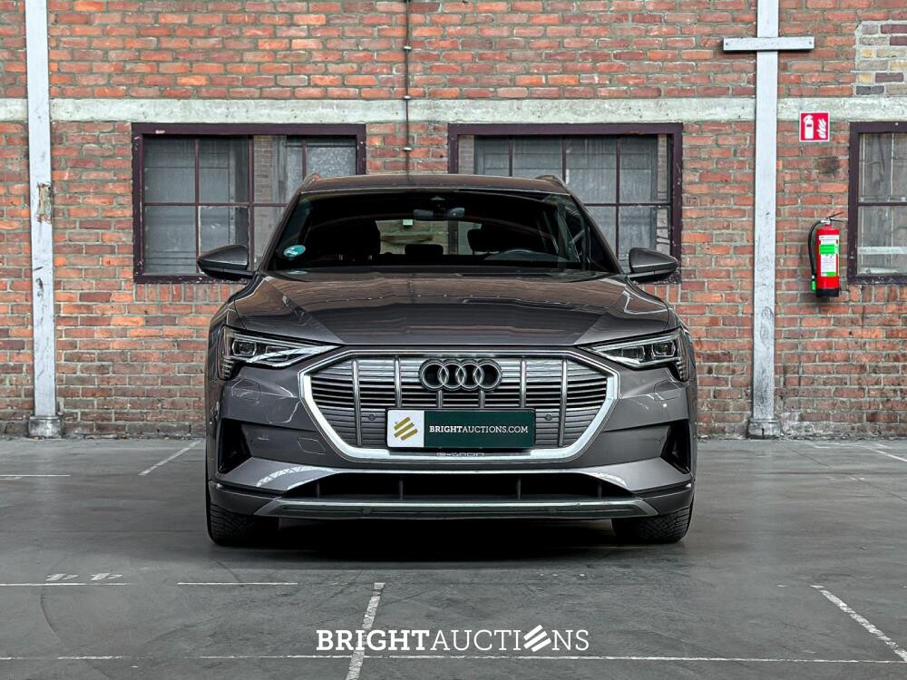 Audi e-tron 55 quattro Advanced edition 95 kWh 408pk 2021 (Origineel-NL+1e eigenaar), N-206-TT