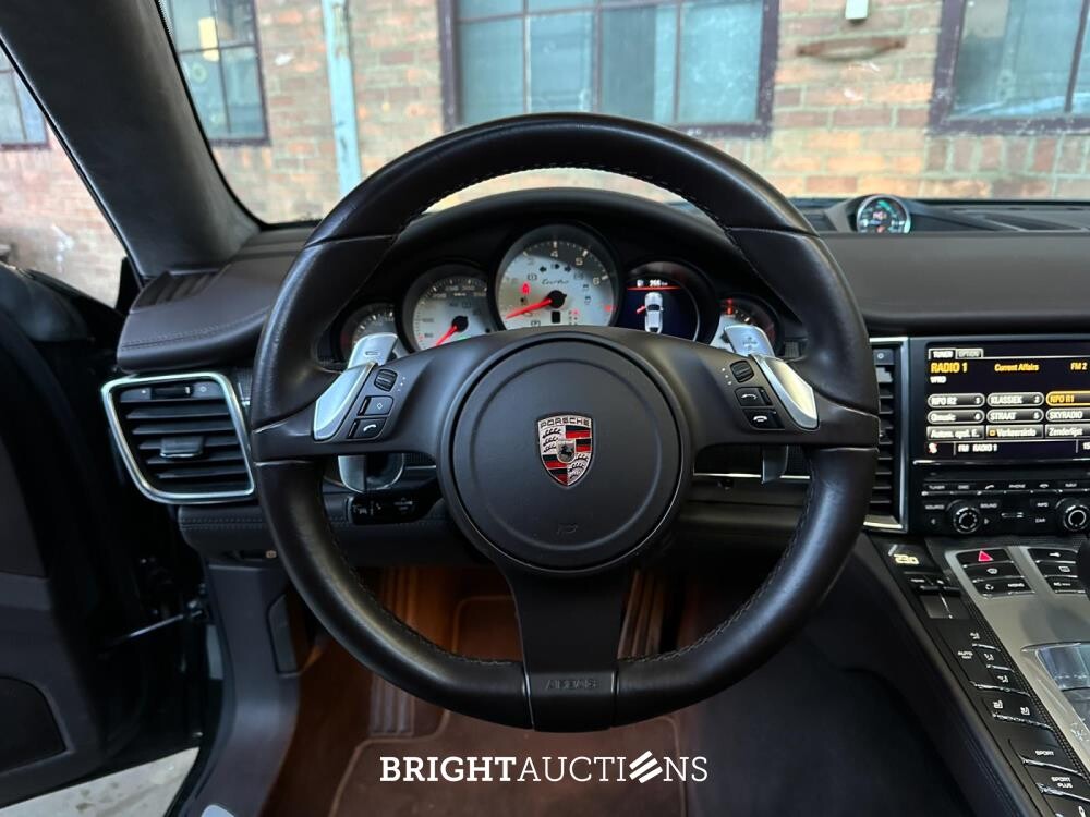 Porsche Panamera Turbo 4.8 V8 500pk 2009 Sport-Chrono, N-110-LT