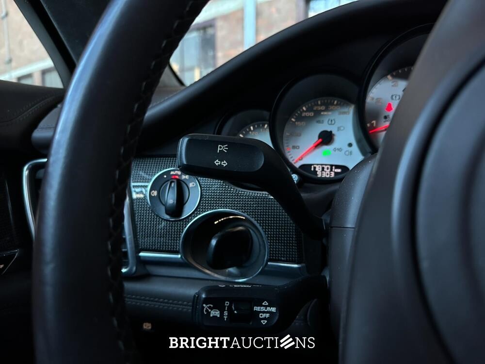 Porsche Panamera Turbo 4.8 V8 500pk 2009 Sport-Chrono, N-110-LT